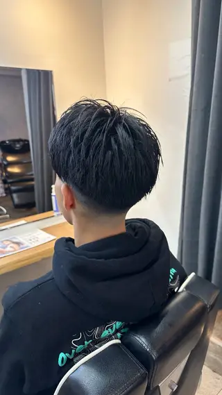 メンズ 律喜/パーマ /メンズ/フェードのヘアスタイル