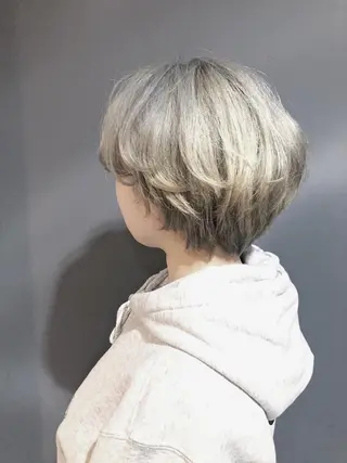 ショート カラー KOKOKARA hair星ヶ丘店所属・柴田 のぞみのヘアスタイル