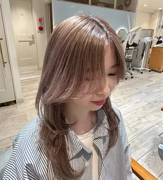 セミロング 大川 夏実のヘアスタイル