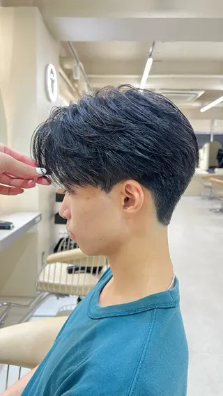 メンズ 横浜/ショート/ レイヤーカットのヘアスタイル