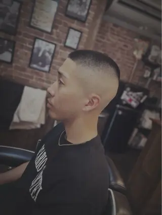 ショート メンズ Barbershop UN-FIL所属・川上 黎弥のヘアスタイル