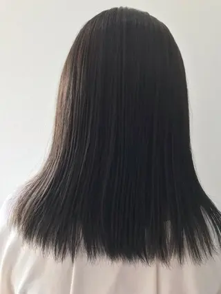 セミロング カラー 🔹TOMO🔹 圧倒的経験値🔹のヘアスタイル