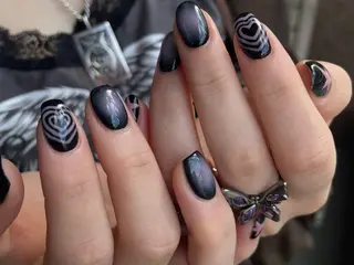 ネイル NAKAKARIYA .Rのネイルデザイン