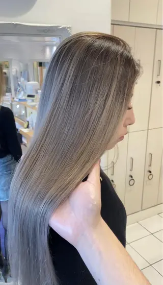 ロング カラー Uno. 本気で ヘアに悩む方へ✨のヘアスタイル