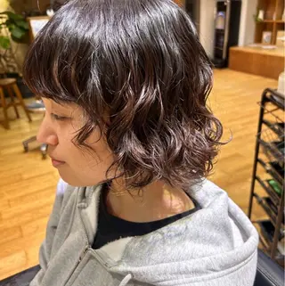 ショート パーマ 【パーマ🌀/暖色カ ラー🍷】ななこ🌴のヘアスタイル