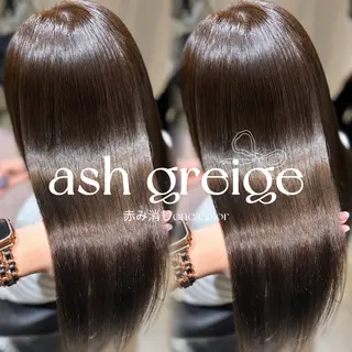 ロング ハイトーン/ベージュ 🤍reinaのヘアスタイル