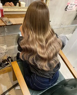 ロング プルエクステ/ カラー🎀🎀ミレイのヘアスタイル