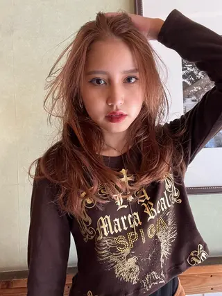 ミディアム and Artのヘアスタイル