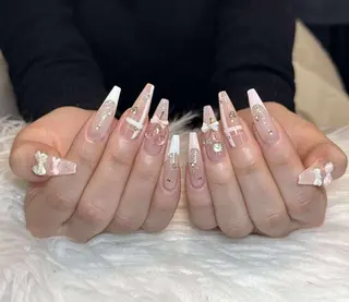 ネイル Julli ジュリのネイルデザイン