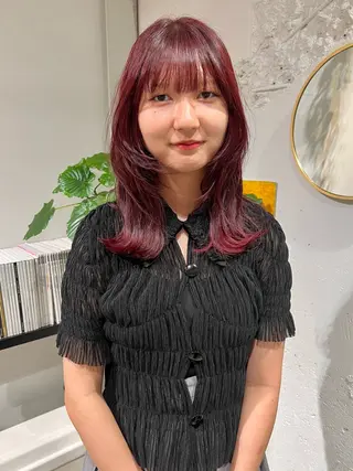 ロング 石井 菜々のヘアスタイル