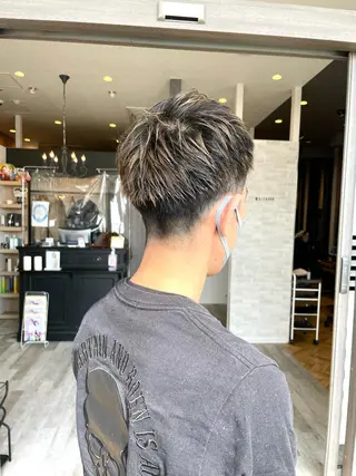 カラー メンズ 田中   麗彩也のヘアスタイル
