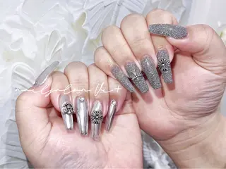 ネイル ✨Nailsalon Vi+✨のネイルデザイン