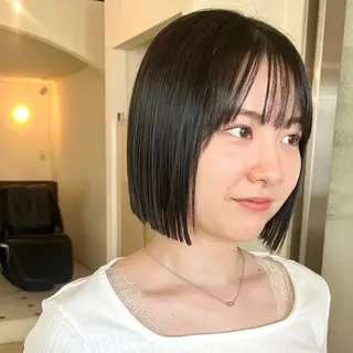 ショート カラー Yurika🕯️ 透明感カラー/ボブのヘアスタイル