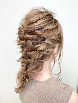 ロング ヘアアレンジ MIRU by INCE HAIR所属・chiyo yasuのヘアスタイル