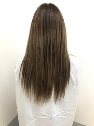 ロング カラー OFF YUYAのヘアスタイル