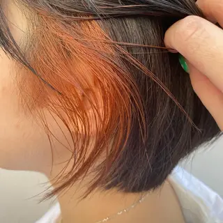 ショート カラー sync所属・宮地 亜美のヘアスタイル