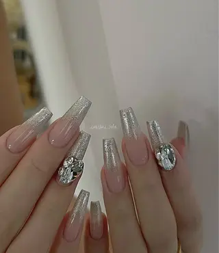 ネイル 花花 ネイルサロンのネイルデザイン