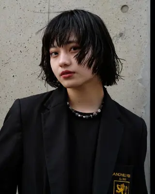 カラー ミディアム OMA 片岸 信征のヘアスタイル