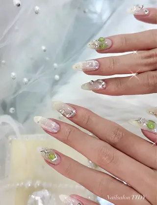 ネイル TIDY M&Mのネイルデザイン