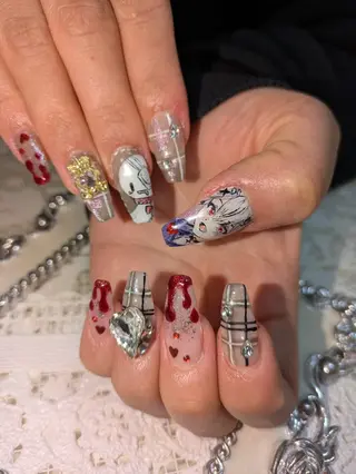 ネイル エステとネイル ローズコンフォートのネイルデザイン