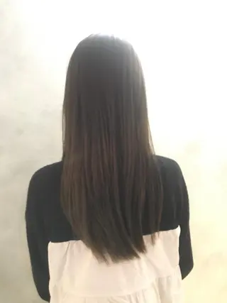 カラー SALOWIN 表参道所属・シンカ 表参道のヘアスタイル