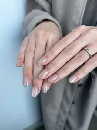 ネイル nail atelier hiton所属・nailist 朱音のネイルデザイン
