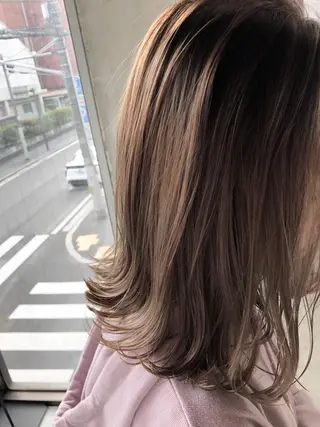 ミディアム 岡本 一平のヘアスタイル