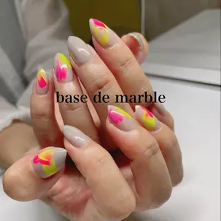 ネイル オモルフィ所属・カラーリスト marumoのヘアスタイル