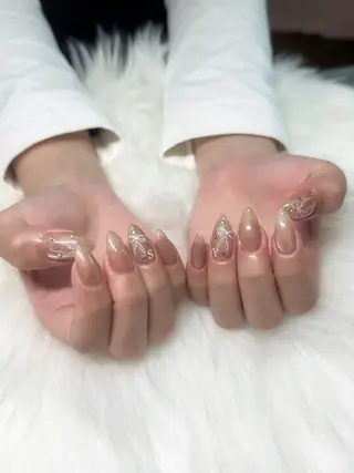 ネイル Rich to 各務原店所属・冨山 きくののネイルデザイン