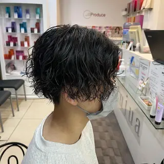 ミディアム パーマ メンズ 韓国風メンズ/毛流れ ヘアなら須田龍世のヘアスタイル