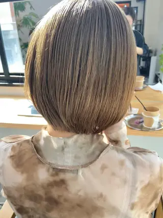 ショート カラー 田中 あやなのヘアスタイル