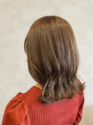 ミディアム 柄澤 菜南子のヘアスタイル