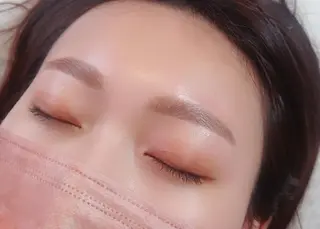 アイブロウ マツエク・マツパ メンズ NAZ eyelash&eyebrow by medical salon所属・NAZ 表参道 Tomokoのマツエク・マツパデザイン