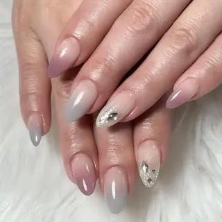 ネイル ❤️💛REBEST 京橋　nailのネイルデザイン