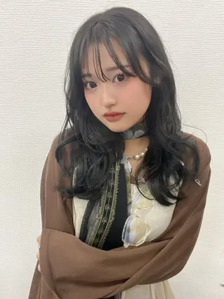 セミロング カラー 🎀愛されgirly ヘア🫧Ayakaのヘアスタイル