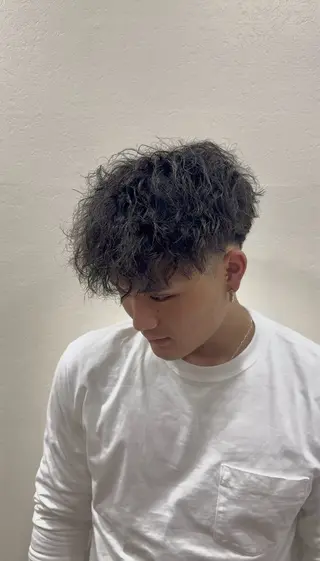 パーマ 松田 慧児のヘアスタイル