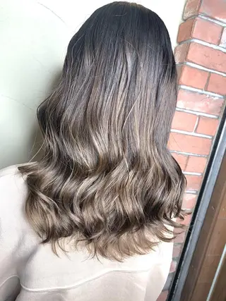 ミディアム カラー パーマ ヘアアレンジ メンズ キッズ ネイル マツエク・マツパ 髪質改善 艶髪🔵ﾌｾﾅｵﾔのヘアスタイル