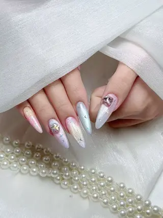 ネイル ENsalon AKIRAのネイルデザイン