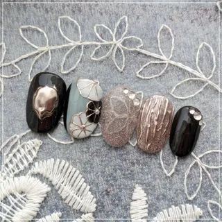 ネイル 山田 麻衣のネイルデザイン