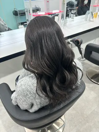 セミロング Wカラー/暖色/べ ージュりく©︎🐝のヘアスタイル