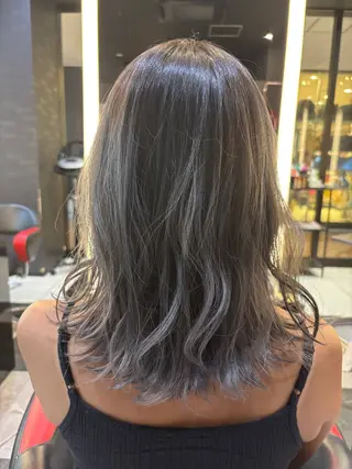ミディアム カラー ブリーチ/ヘアケア/ 艶髪/イギチハルのヘアスタイル
