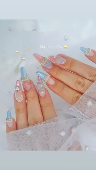 ネイル Nailsalon Fave/Rinaのネイルデザイン