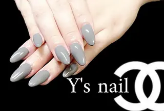 ネイル YUMI NAGAI  のネイルデザイン