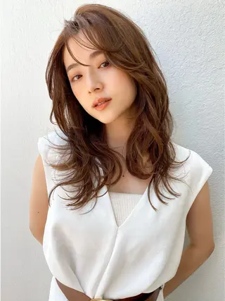 ロング パーマ 🫧韓国ミディアム カット🫧/ナナミのヘアスタイル