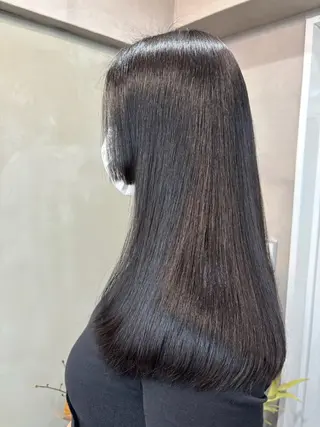 セミロング 髪質改善ストレート/ ブリーチ／渋谷　福田のヘアスタイル