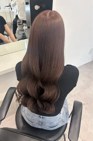 ロング カラー kanon♡ 暖色カラー‎🤍のヘアスタイル