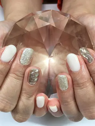 ネイル glow_ nailのネイルデザイン