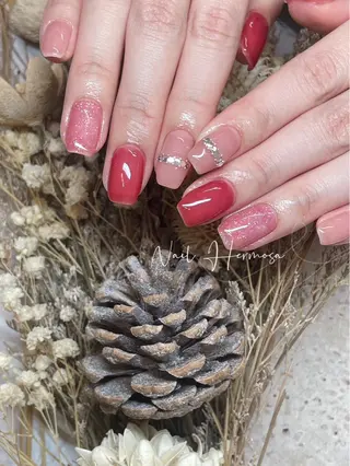 ネイル エルモサ YURIKAのネイルデザイン