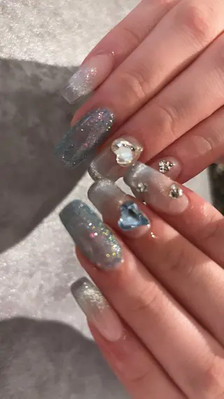 ネイル Mignon所属・Mignon 、のネイルデザイン