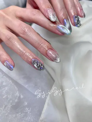 ミディアム SyiSyu なんば本店のネイルデザイン